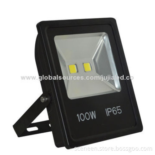 200W LED Floodlight Manufacturer with 100lm/W Luminous Efficiency, 90° Lens Angle
